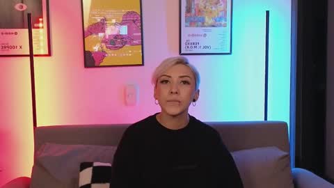 Violet online show from 03-16-26, 01:44