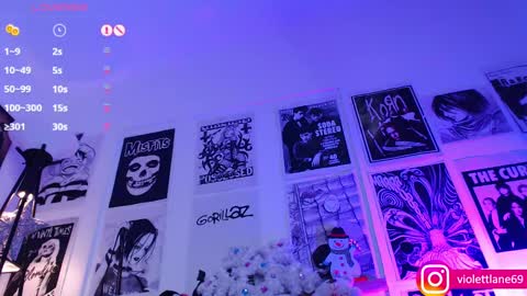 Snapshot of violettlane chatting on 12-24-24, 09:11 Violeta online show from 12-24-24, 09:11