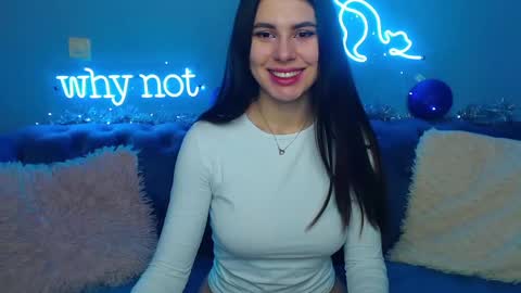 Snapshot of viollinalv chatting on 12-22-24, 05:45 viollinalv online show from 12-22-24, 05:45