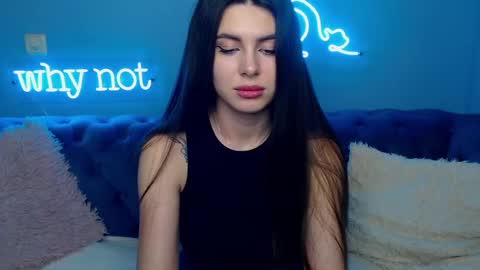 Snapshot of viollinalv chatting on 01-27-25, 10:27 viollinalv online show from 01-27-25, 10:27