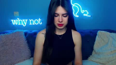 Snapshot of viollinalv chatting on 02-14-25, 05:41 viollinalv online show from 02-14-25, 05:41