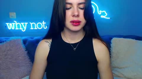 Snapshot of viollinalv chatting on 02-14-25, 08:42 viollinalv online show from 02-14-25, 08:42