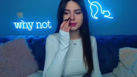 Snapshot of viollinalv chatting on 02-22-25, 05:44 viollinalv online show from 02-22-25, 05:44