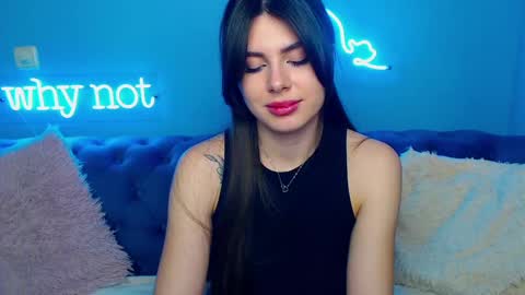 Snapshot of viollinalv chatting on 02-24-25, 08:49 viollinalv online show from 02-24-25, 08:49