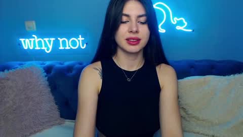 Snapshot of viollinalv chatting on 03-02-25, 08:38 viollinalv online show from 03-02-25, 08:38