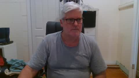 Snapshot of viper654321 chatting on 12-31-24, 07:10 viper654321 online show from 12-31-24, 07:10