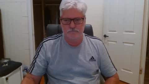 Snapshot of viper654321 chatting on 09-30-25, 08:08 viper654321 online show from 09-30-25, 08:08