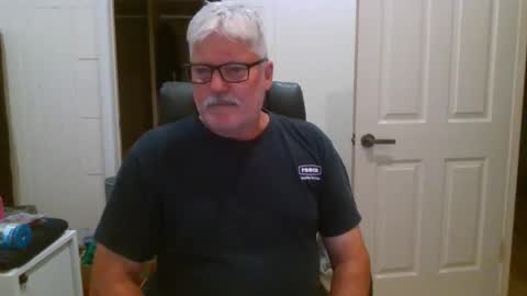 Snapshot of viper654321 chatting on 11-22-25, 08:02 viper654321 online show from 11-22-25, 08:02