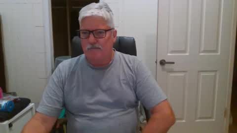 Snapshot of viper654321 chatting on 11-27-25, 08:05 viper654321 online show from 11-27-25, 08:05