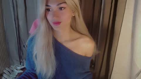 Pearl online show from 11-08-25, 01:50