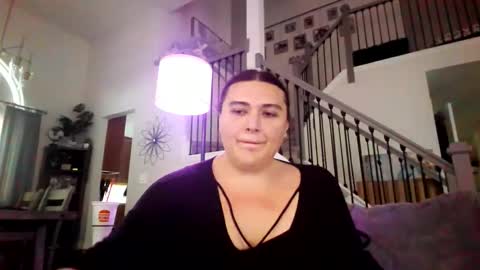 priscilla online show from 01-08-26, 05:26