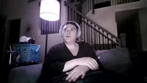 priscilla online show from 02-01-26, 04:00