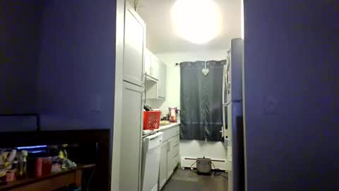 priscilla online show from 04-16-26, 10:56