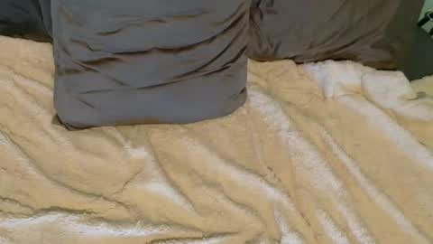 Snapshot of virrgindelicious chatting on 10-19-25, 01:12 VirginDelicious online show from 10-19-25, 01:12