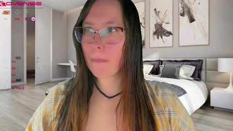 Victoria Romans online show from 09-19-25, 05:42