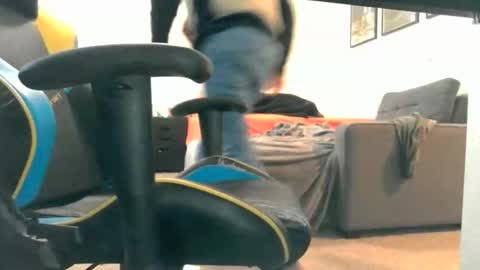 Snapshot of vitalbeach chatting on 01-06-25, 08:50 vitalbeach online show from 01-06-25, 08:50