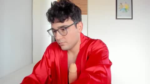 Vito Ferrer online show from 10-22-25, 12:05