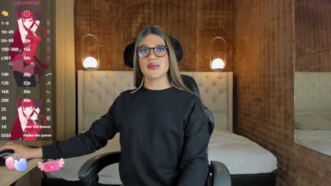 VittaaaPlease help me with your thumbs up its important  online show from 01-08-25, 03:40