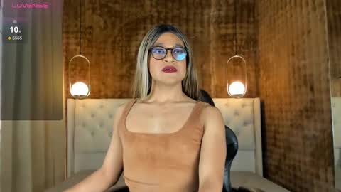 VittaaaPlease help me with your thumbs up its important  online show from 02-17-25, 12:59