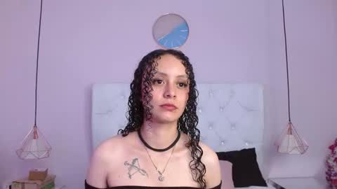 Vivi online show from 10-04-25, 03:26