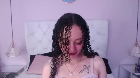 Vivi online show from 10-05-25, 02:54