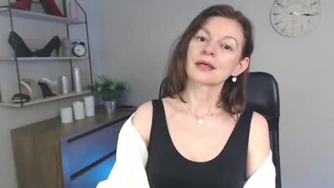 Vivian online show from 03-05-25, 07:16