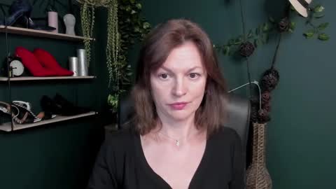 Vivian online show from 03-10-25, 06:59