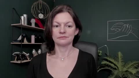 Snapshot of vivian_dream chatting on 01-13-26, 07:24 Vivian online show from 01-13-26, 07:24