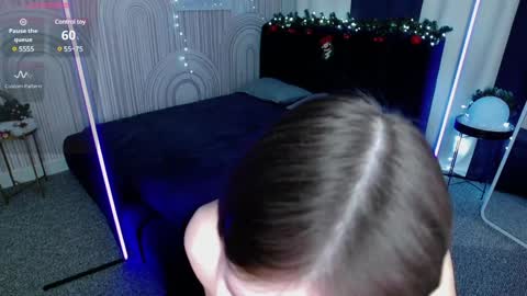 Snapshot of vivian_evans_ chatting on 12-27-24, 01:11 Vivian Evans online show from 12-27-24, 01:11