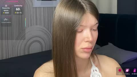 Snapshot of vivian_evans_ chatting on 03-07-25, 12:48 Vivian Evans online show from 03-07-25, 12:48