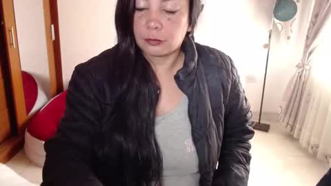 vivian_milf_paint online show from 11-23-25, 12:38