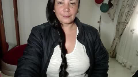 vivian_milf_paint online show from 02-03-26, 11:48
