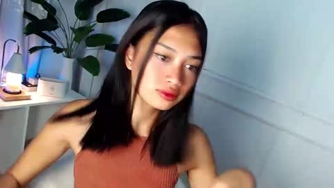 Vivian online show from 01-25-25, 10:18