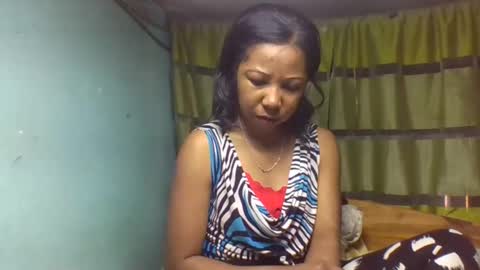 viviane0812 online show from 10-09-25, 11:19