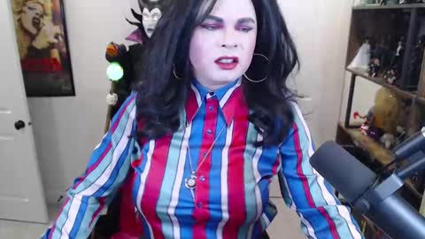 Snapshot of vivianfrost chatting on 09-18-25, 03:47 VivianFrosty online show from 09-18-25, 03:47