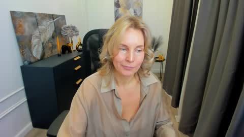 Sinti online show from 04-13-26, 04:51