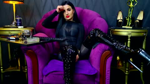 Vivian Reeve online show from 12-09-24, 06:03