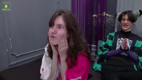 Snapshot of viviarangendy chatting on 09-17-25, 10:28 VIVIARAGENDY online show from 09-17-25, 10:28