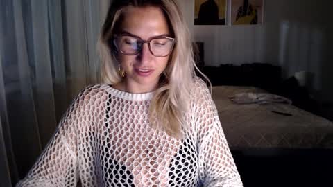 VI       online show from 01-14-25, 03:36