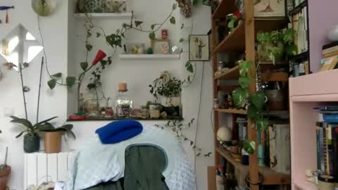 Snapshot of vivid_ether chatting on 12-03-24, 09:33 Viv online show from 12-03-24, 09:33