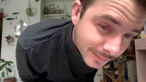 Snapshot of vivid_ether chatting on 12-11-24, 09:19 Viv online show from 12-11-24, 09:19