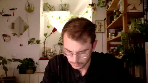 Snapshot of vivid_ether chatting on 01-15-25, 09:30 Viv online show from 01-15-25, 09:30