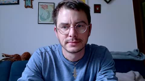 Snapshot of vivid_ether chatting on 02-12-25, 09:10 Viv online show from 02-12-25, 09:10