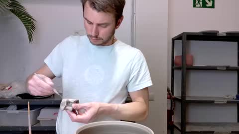 Snapshot of vivid_ether chatting on 02-28-25, 08:50 Viv online show from 02-28-25, 08:50