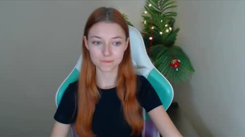 Vivien online show from 12-25-24, 10:05