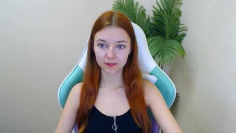 Vivien online show from 01-10-25, 06:38