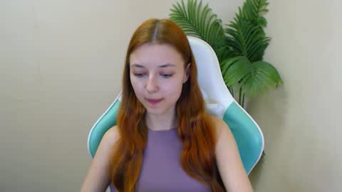 Vivien online show from 03-10-25, 09:51