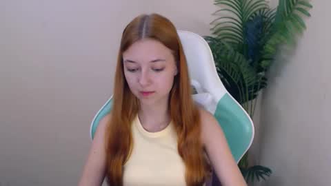 Vivien online show from 09-08-25, 05:56