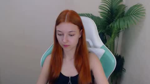 Vivien online show from 09-16-25, 05:58