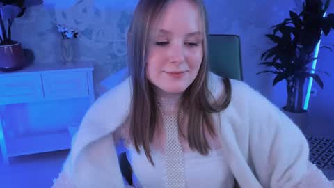 Vivien online show from 02-08-25, 03:42